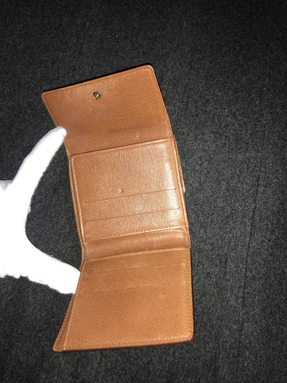 ✅ Authentic free LOUIS VUITTON compact WALLET free when you buy the bag - Picture 5 of 10